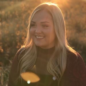 Meet your Posher, Marisa